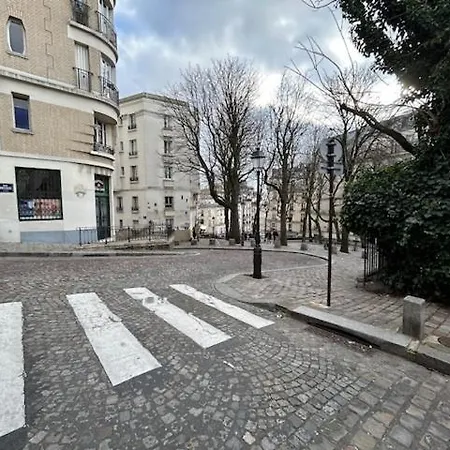 Sacre Coeur Montmartre Et Tour Eiffel, 8 People,