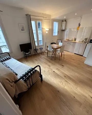 Sacre Coeur Montmartre Et Tour Eiffel, 8 People, Apartment *